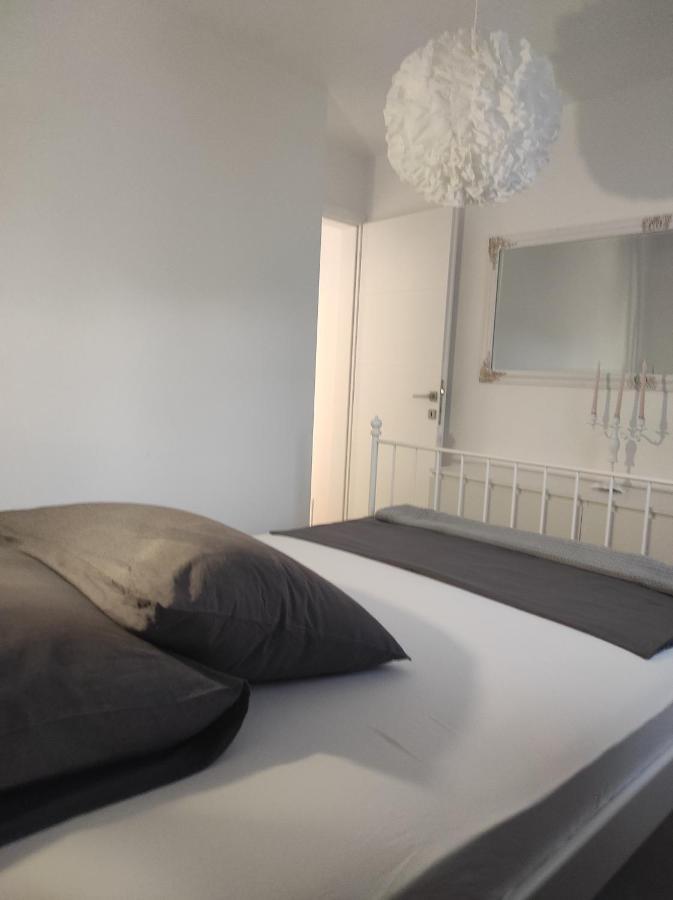 Ema Apartment Primosten Luaran gambar